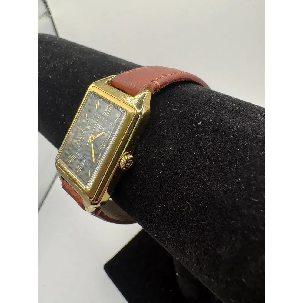 Fossil Women's Raquel Three-Hand Date Medium Brown Genuine Leather Watch
